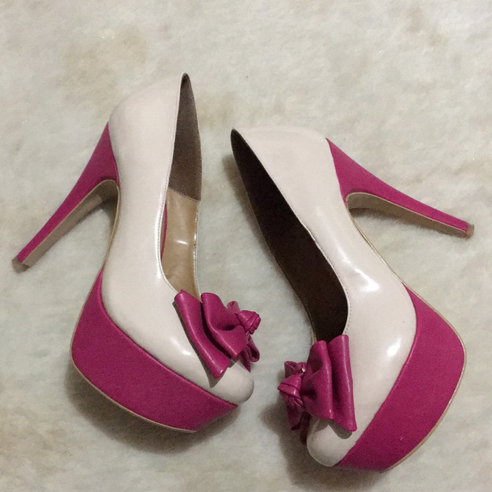 Two Toned Pink Bowed Heels